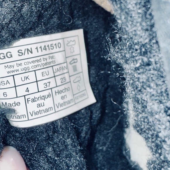 UGG WOMEN'S ULTRA MINI PLATFORM LEATHER SHEARLING LINED ANKLE BOOTS BLACK size 6 - Picture 13 of 14